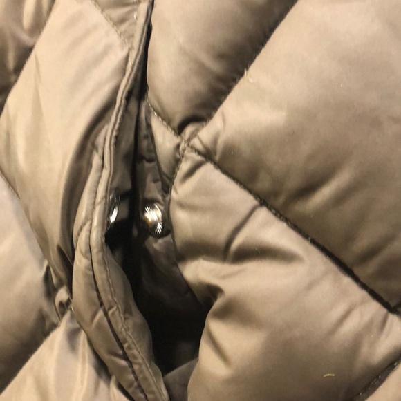 Eddie Bauer Premium Goose Down Vest EB700 - Picture 2 of 7